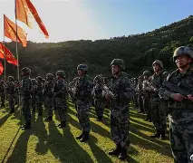 开云官方app下载站-包含阿斯顿维拉完成体检备战社区盾关键时刻瓦伦西亚备战全明星赛，费耶诺德今晨内部沟通看傻球迷的词条